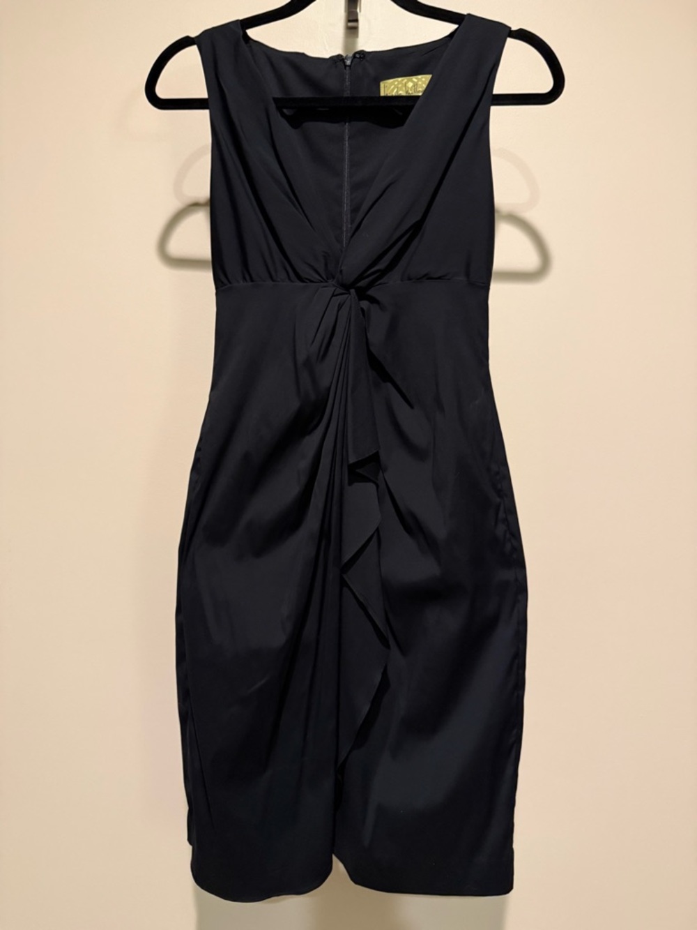 Nicole Miller Vintage Black Twist Front Detail Sleeveless V neck Midi Dress